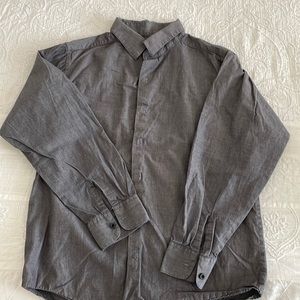Young men’s dark gray button down dress shirt